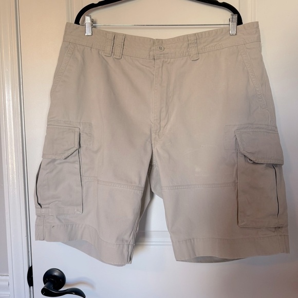 Polo Ralph Lauren Men's Tan Cargo Shorts - Picture 1 of 7